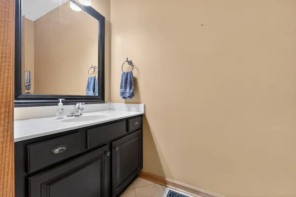 $599,999 | 1375 110th Street, Pleasant Prairie, WI 53158