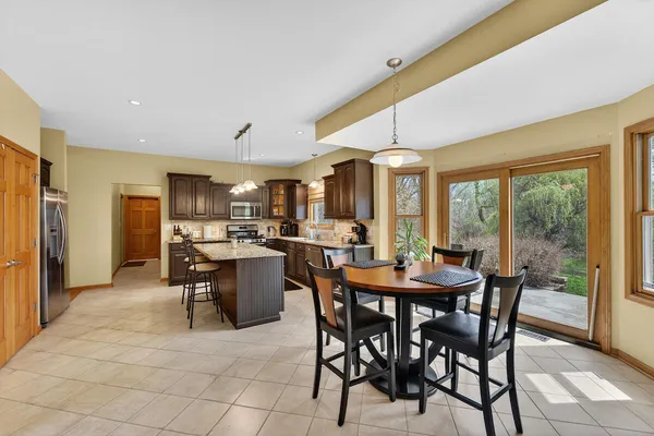 $599,999 | 1375 110th Street, Pleasant Prairie, WI 53158
