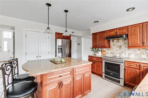 $569,000 | 5305 Meadow Chase Lane, Midlothian, VA 23112