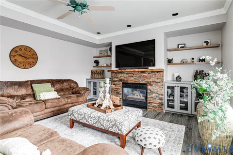 $569,000 | 5305 Meadow Chase Lane, Midlothian, VA 23112