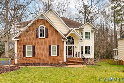 $569,000 | 5305 Meadow Chase Lane, Midlothian, VA 23112