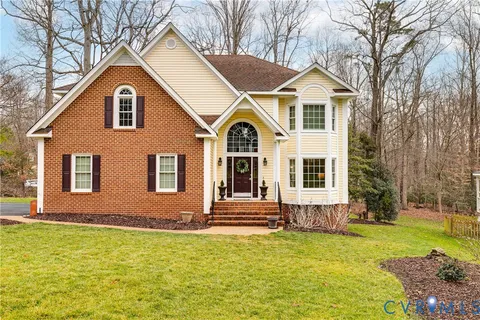 $569,000 | 5305 Meadow Chase Lane, Midlothian, VA 23112