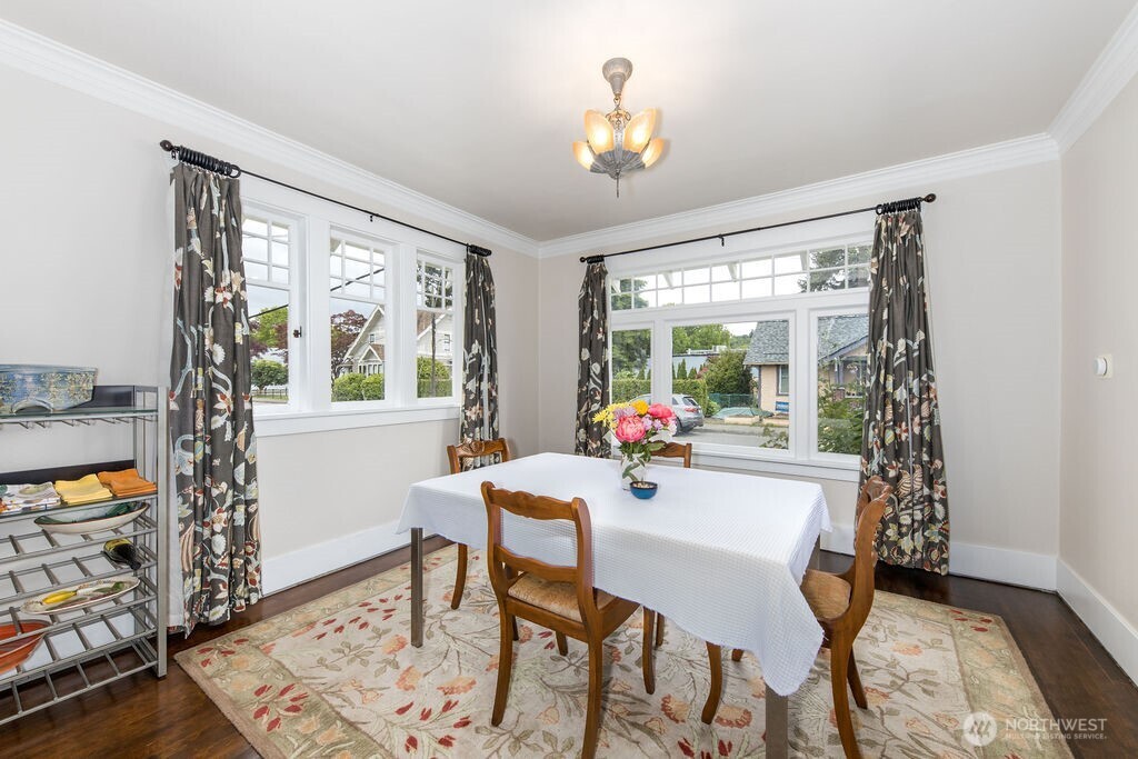 1206 North 2nd Street Renton, WA 98057 - Photo 8 of 24 a dining room with furniture and window