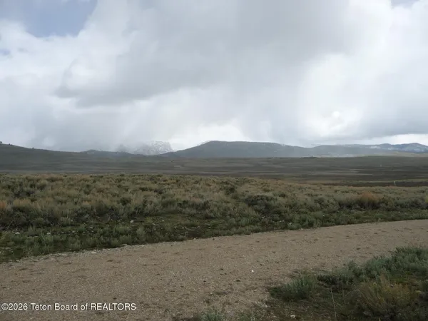 $970,000 | 1828 Highway 352, Cora, WY 82925