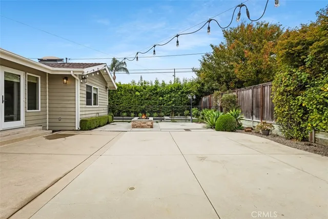 $8,750 | 2581 Fairway Drive, Costa Mesa, CA 92627