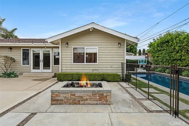 $8,750 | 2581 Fairway Drive, Costa Mesa, CA 92627