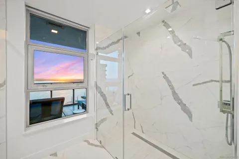 $3,495,000 | 1388 Kettner Boulevard, Unit 3205, San Diego, CA 92101