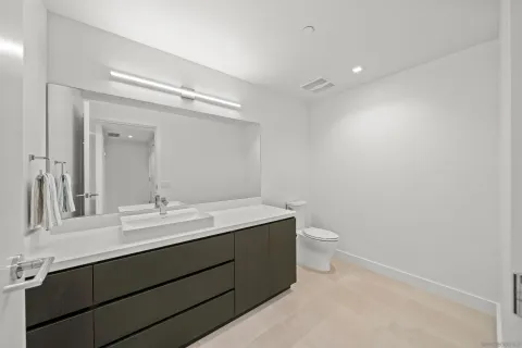 $3,495,000 | 1388 Kettner Boulevard, Unit 3205, San Diego, CA 92101