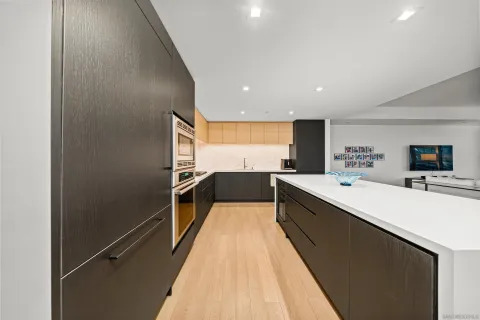 $3,495,000 | 1388 Kettner Boulevard, Unit 3205, San Diego, CA 92101