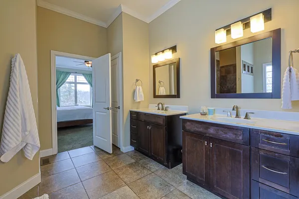 $877,000 | 1824 Boardwalk Drive, Lawrenceburg, IN 47025