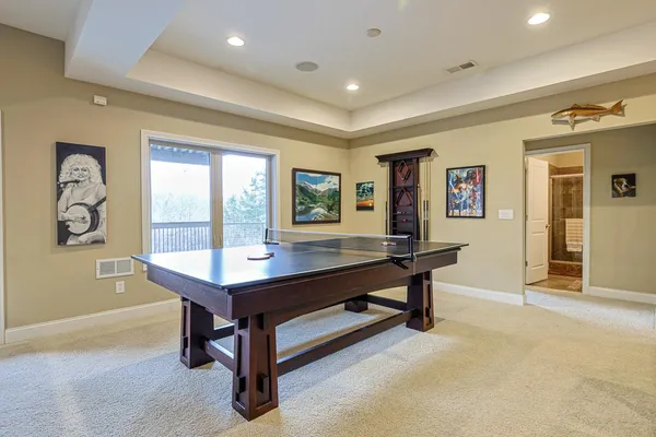 $877,000 | 1824 Boardwalk Drive, Lawrenceburg, IN 47025