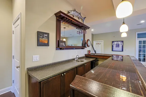 $877,000 | 1824 Boardwalk Drive, Lawrenceburg, IN 47025