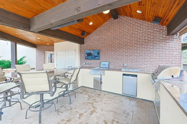 $877,000 | 1824 Boardwalk Drive, Lawrenceburg, IN 47025