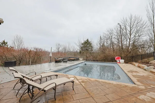 $877,000 | 1824 Boardwalk Drive, Lawrenceburg, IN 47025
