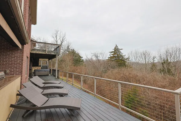 $877,000 | 1824 Boardwalk Drive, Lawrenceburg, IN 47025