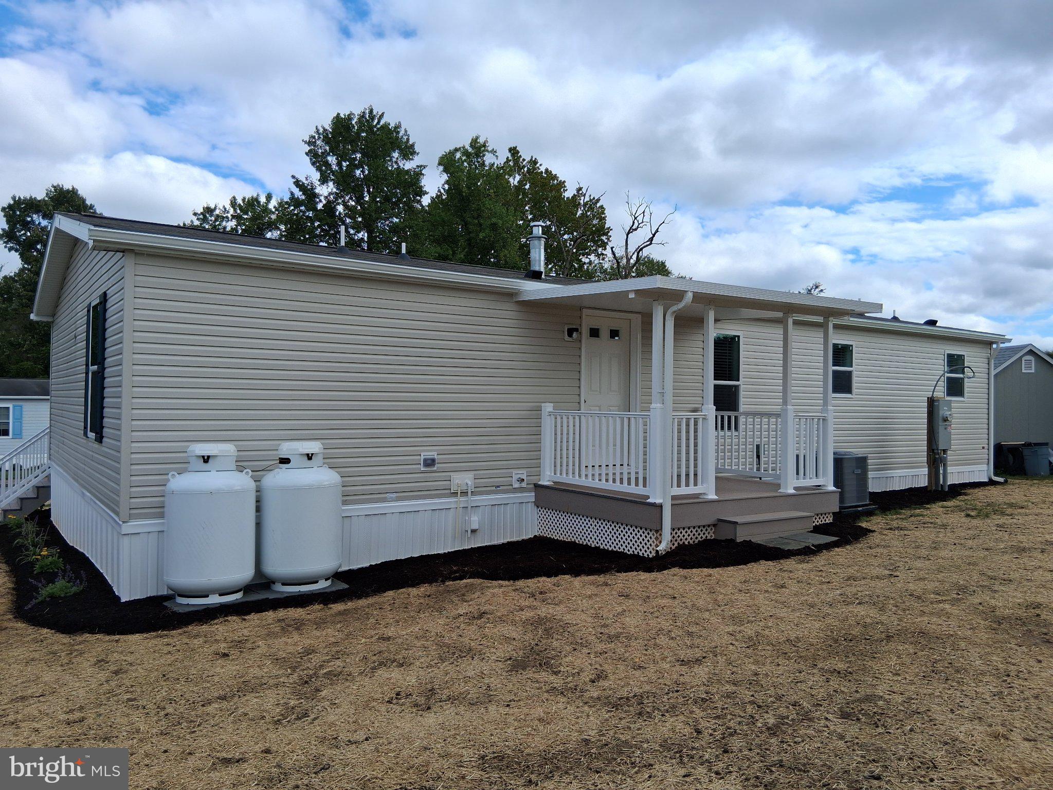 500 Mt Airy Road, Unit 31 Stevens, PA 17578 - Photo 32 of 34 Rear of Home - Propane tanks included