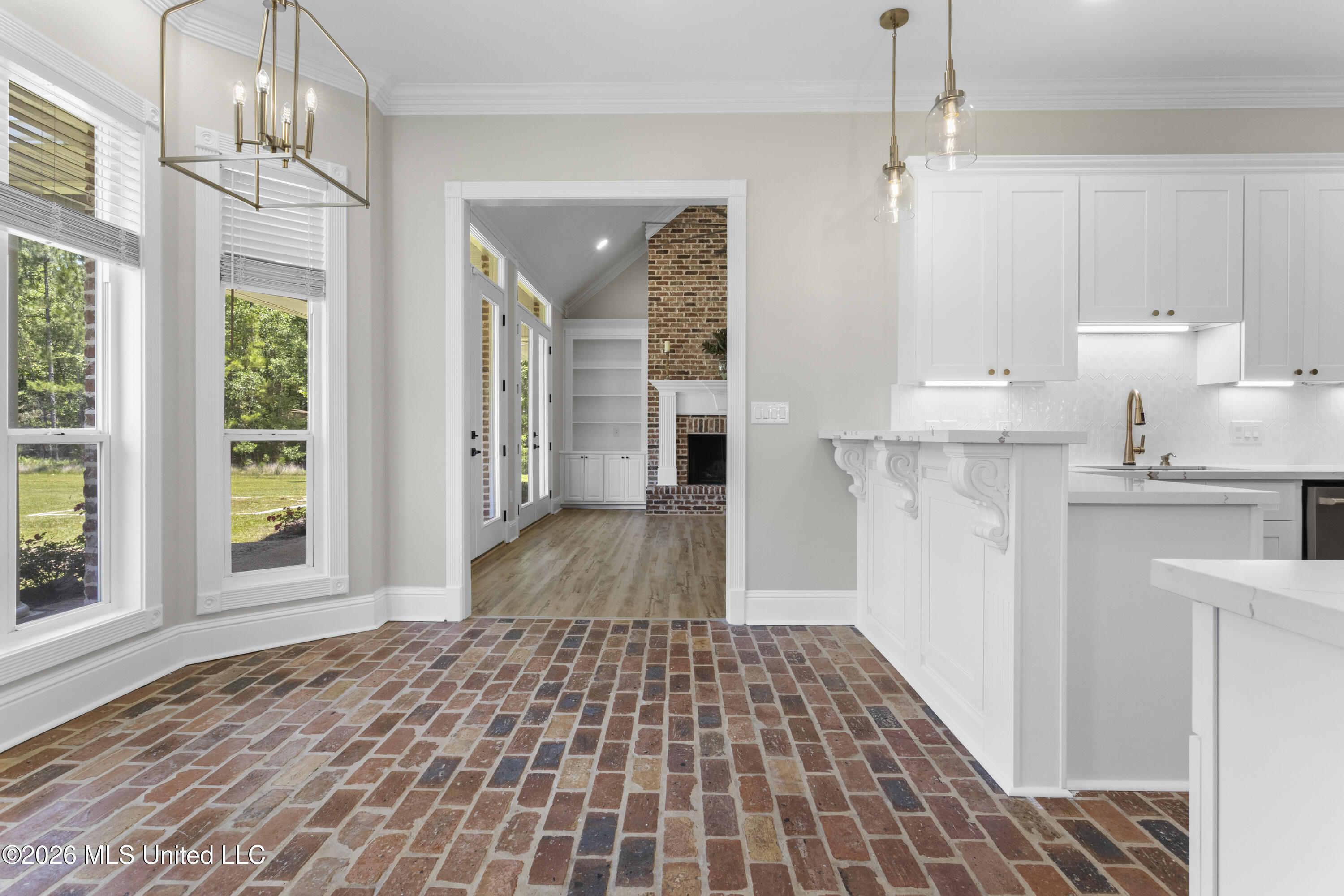 23480 Arcadia Farm Road Pass Christian, MS 39571 - Photo 19 of 83 Breakfast area