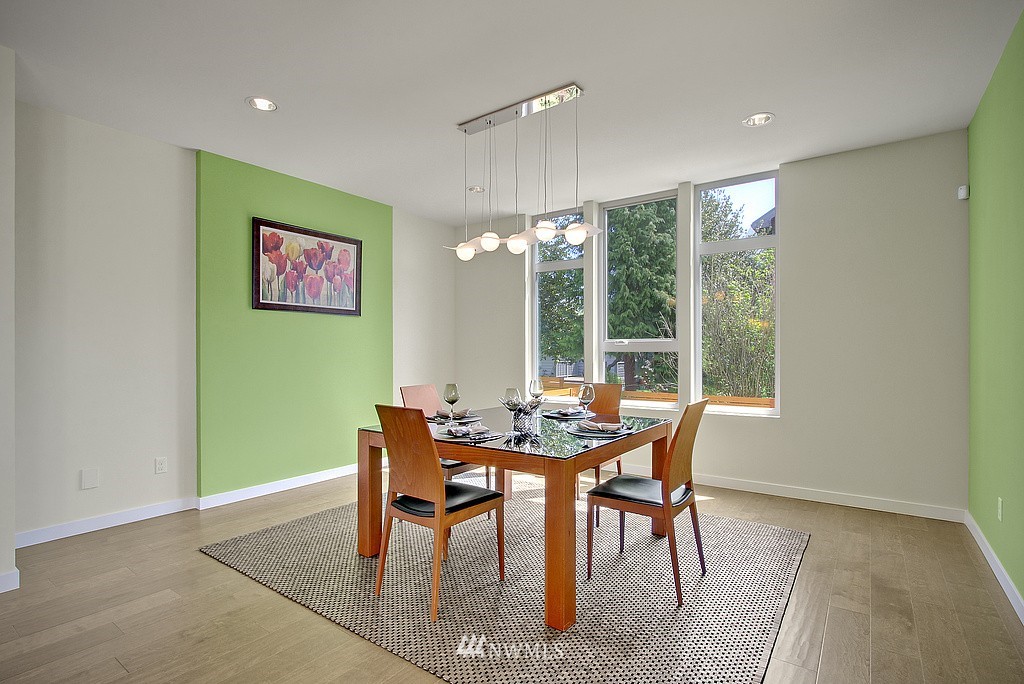 3929 Southwest Kenyon Street Seattle, WA 98136 - Photo 5 of 18 Gallery Image 5