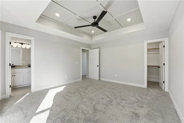 $499,900 | 407 6 Street, Smithville, MO 64089