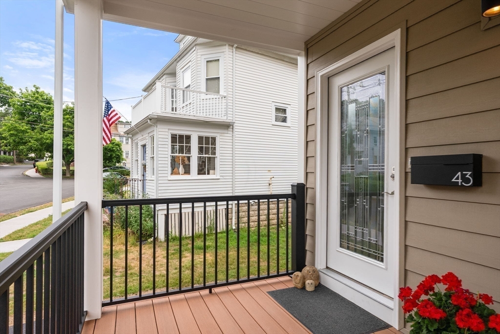 41-43 Elliot Street, Unit 2 Norwood, MA 02062 - Photo 3 of 33