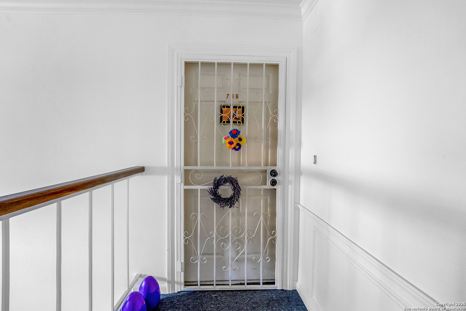 165 West Rampart Drive, Unit 706 San Antonio, TX 78216 - Photo 19 of 20 a view of a door and entryway