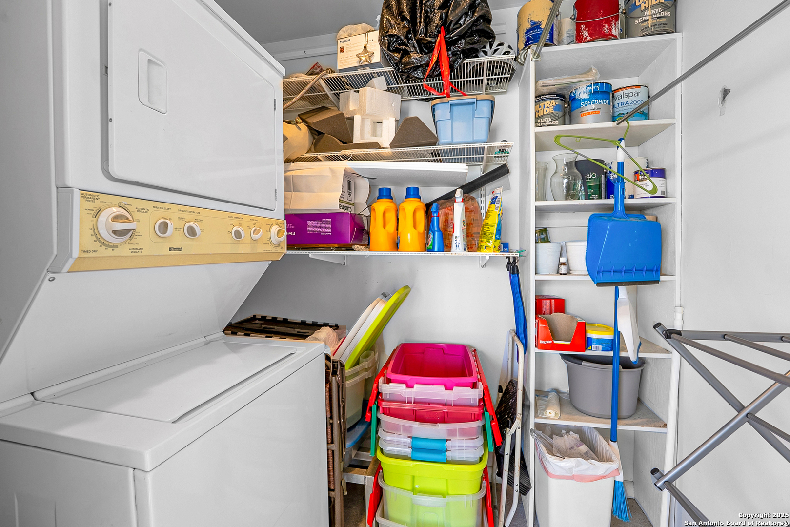 165 West Rampart Drive, Unit 706 San Antonio, TX 78216 - Photo 20 of 20 a utility room with dryer and washer