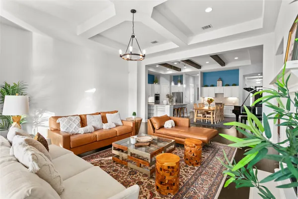 $5,000 | 128 Short Bush Pass, Austin, TX 78737