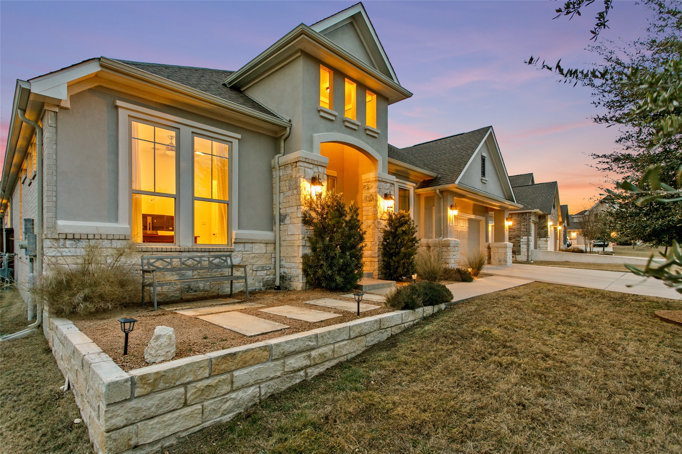 128 Short Bush Pass Austin, TX 78737 - Photo 2 of 40