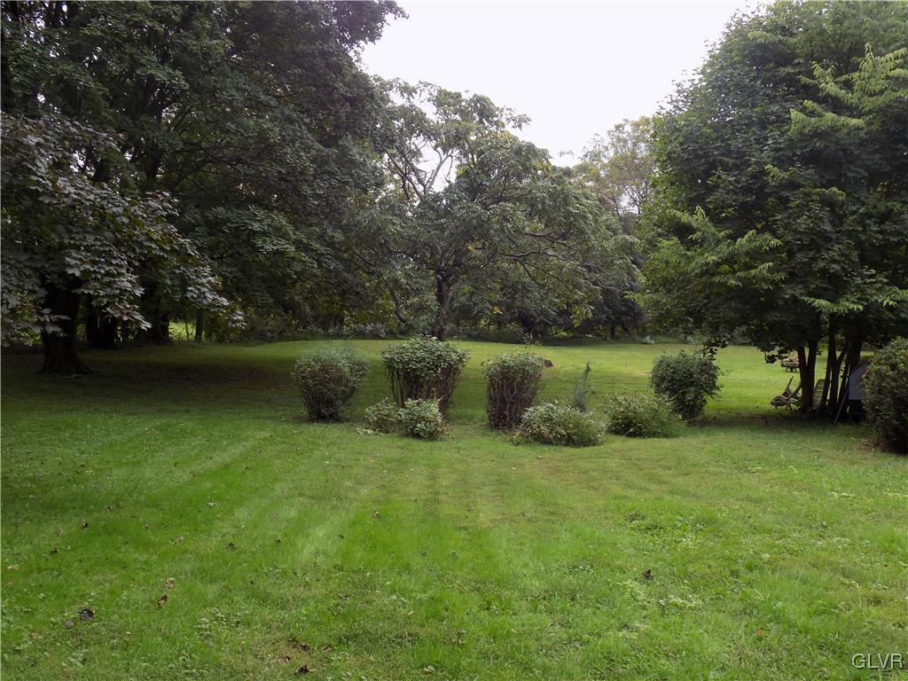 1604 Mitman Road Easton, PA 18040 - Photo 10 of 30 Gallery Image 10