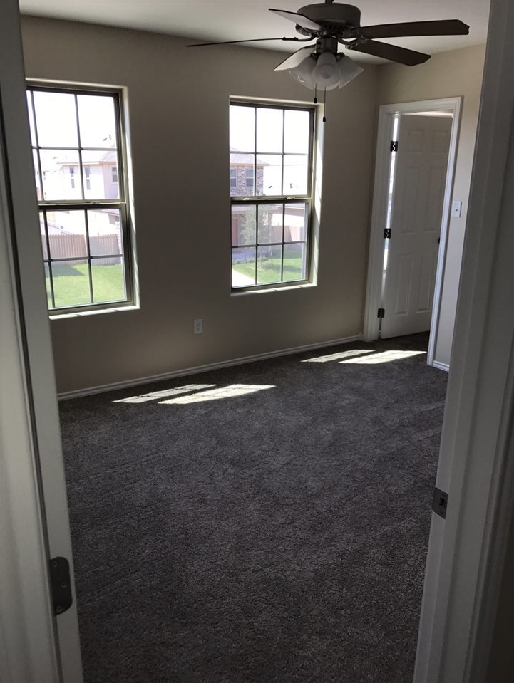 11310 Basque Drive Laredo, TX 78045 - Photo 3 of 11 Gallery Image 3