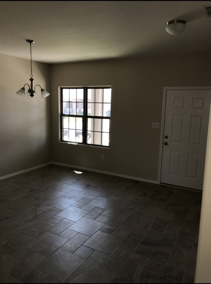 11310 Basque Drive Laredo, TX 78045 - Photo 6 of 11 Gallery Image 6