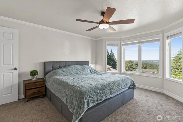 $679,950 | 16508 39th St Court East, Lake Tapps, WA 98391