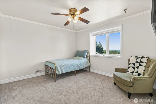 $679,950 | 16508 39th St Court East, Lake Tapps, WA 98391