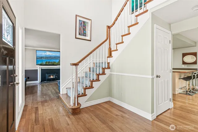 $679,950 | 16508 39th St Court East, Lake Tapps, WA 98391