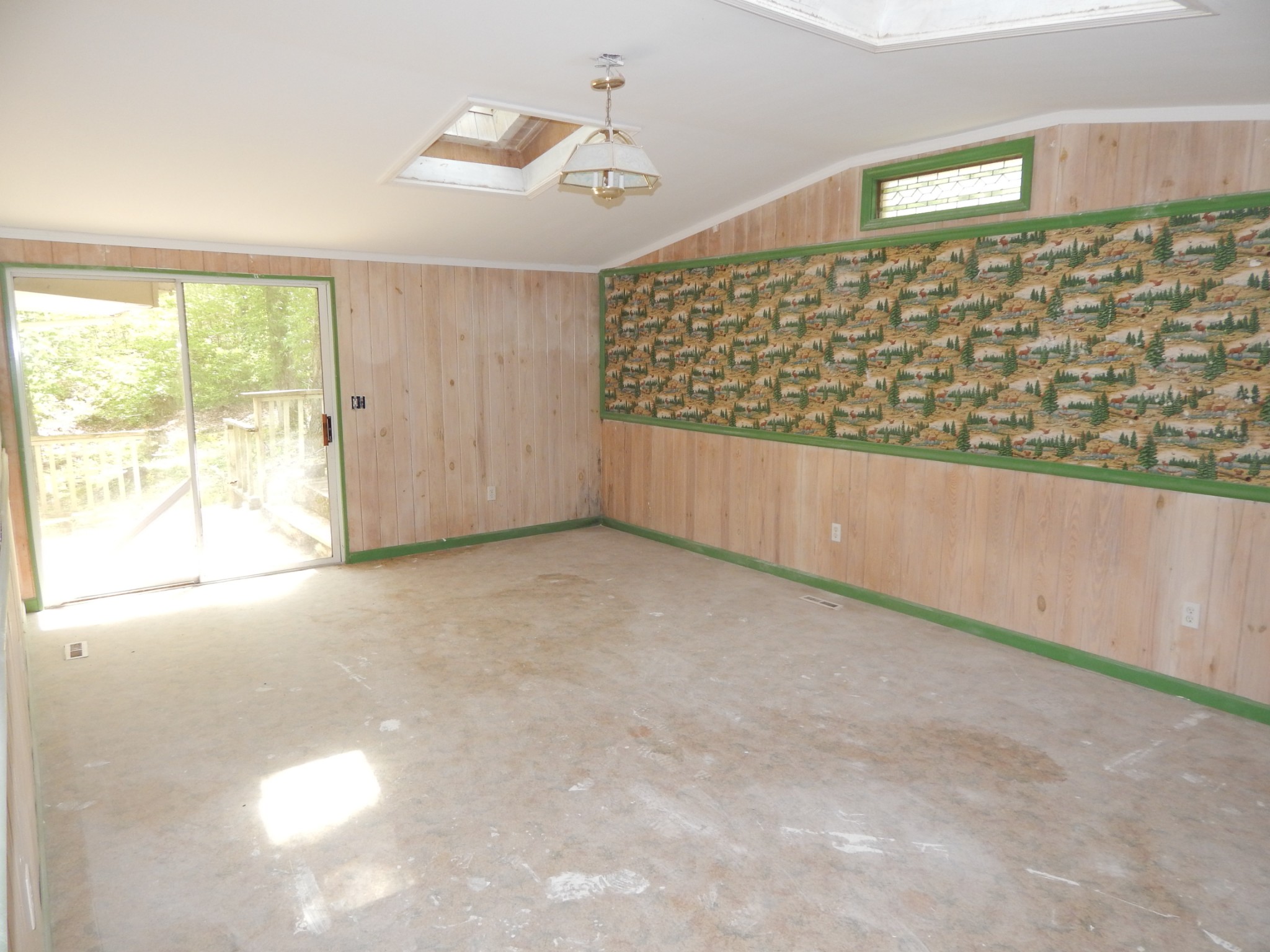 4499 Fortyeight Creek Road Waynesboro, TN 38485 - Photo 21 of 42 Gallery Image 21