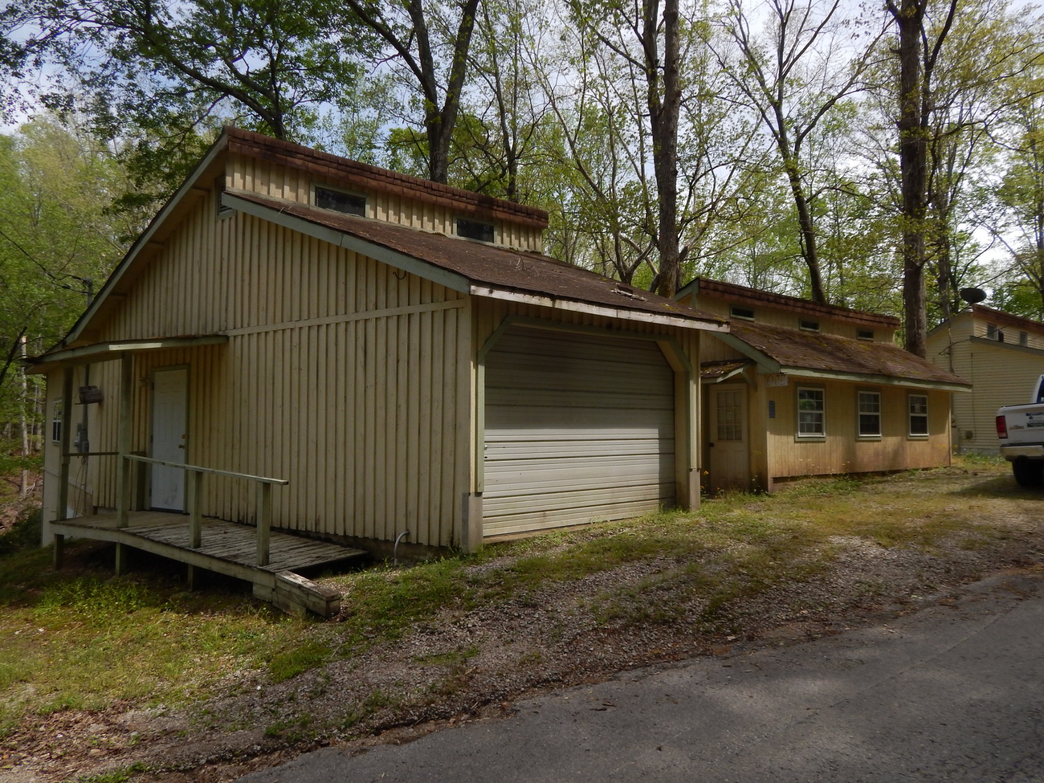 4499 Fortyeight Creek Road Waynesboro, TN 38485 - Photo 27 of 42 Gallery Image 27