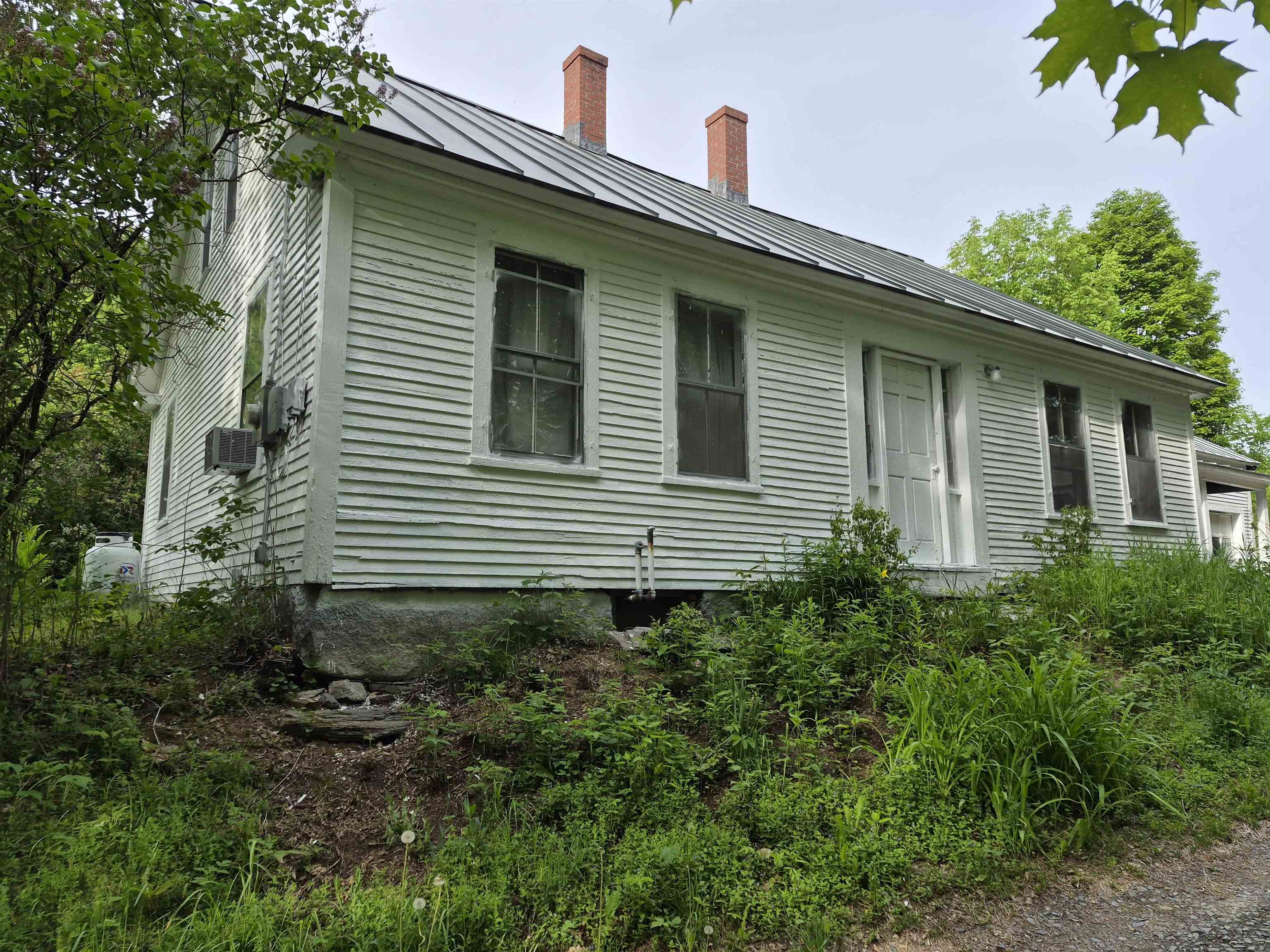 2402 Chelsea Road Corinth, VT 05039 - Photo 3 of 35