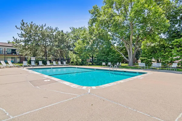 $124,000 | 7340 York Avenue South, Unit 210, Edina, MN 55435