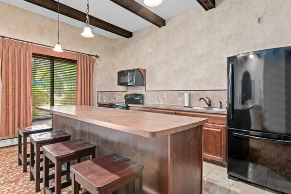 $124,000 | 7340 York Avenue South, Unit 210, Edina, MN 55435