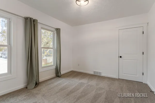 $349,900 | 1828 Willard Avenue Southeast, Grand Rapids, MI 49507