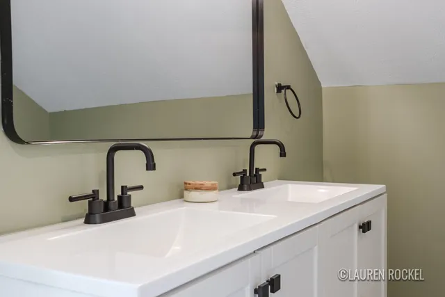 $349,900 | 1828 Willard Avenue Southeast, Grand Rapids, MI 49507