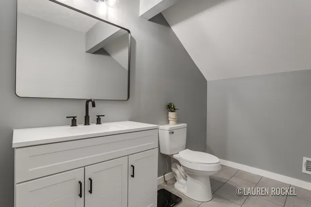 $349,900 | 1828 Willard Avenue Southeast, Grand Rapids, MI 49507