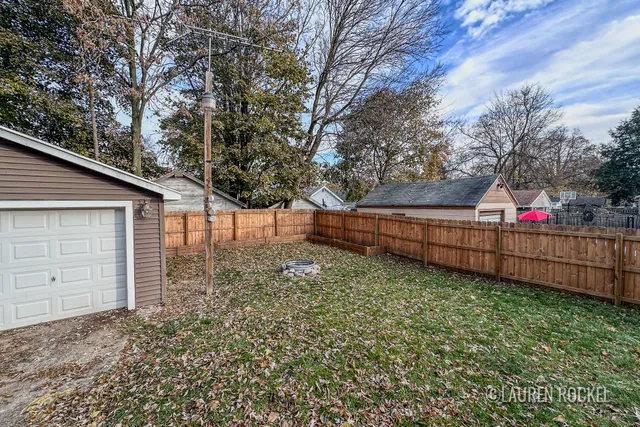 $349,900 | 1828 Willard Avenue Southeast, Grand Rapids, MI 49507