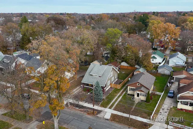 $349,900 | 1828 Willard Avenue Southeast, Grand Rapids, MI 49507