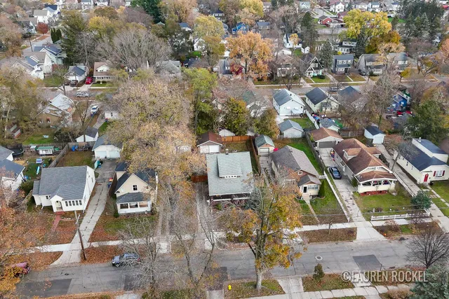 $349,900 | 1828 Willard Avenue Southeast, Grand Rapids, MI 49507