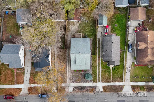 $349,900 | 1828 Willard Avenue Southeast, Grand Rapids, MI 49507