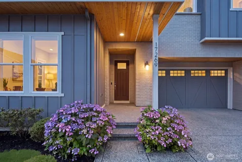 $2,298,000 | 17269 Northeast 121st Place, Redmond, WA 98052