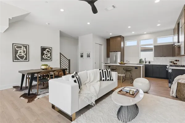$3,950 | 2202 North Carroll Avenue, Unit 104, Dallas, TX 75204