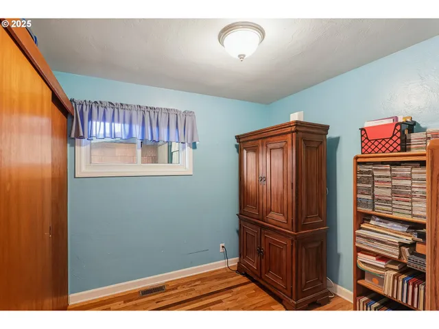 $375,000 | 1620 Marshall Drive Southeast, Salem, OR 97302