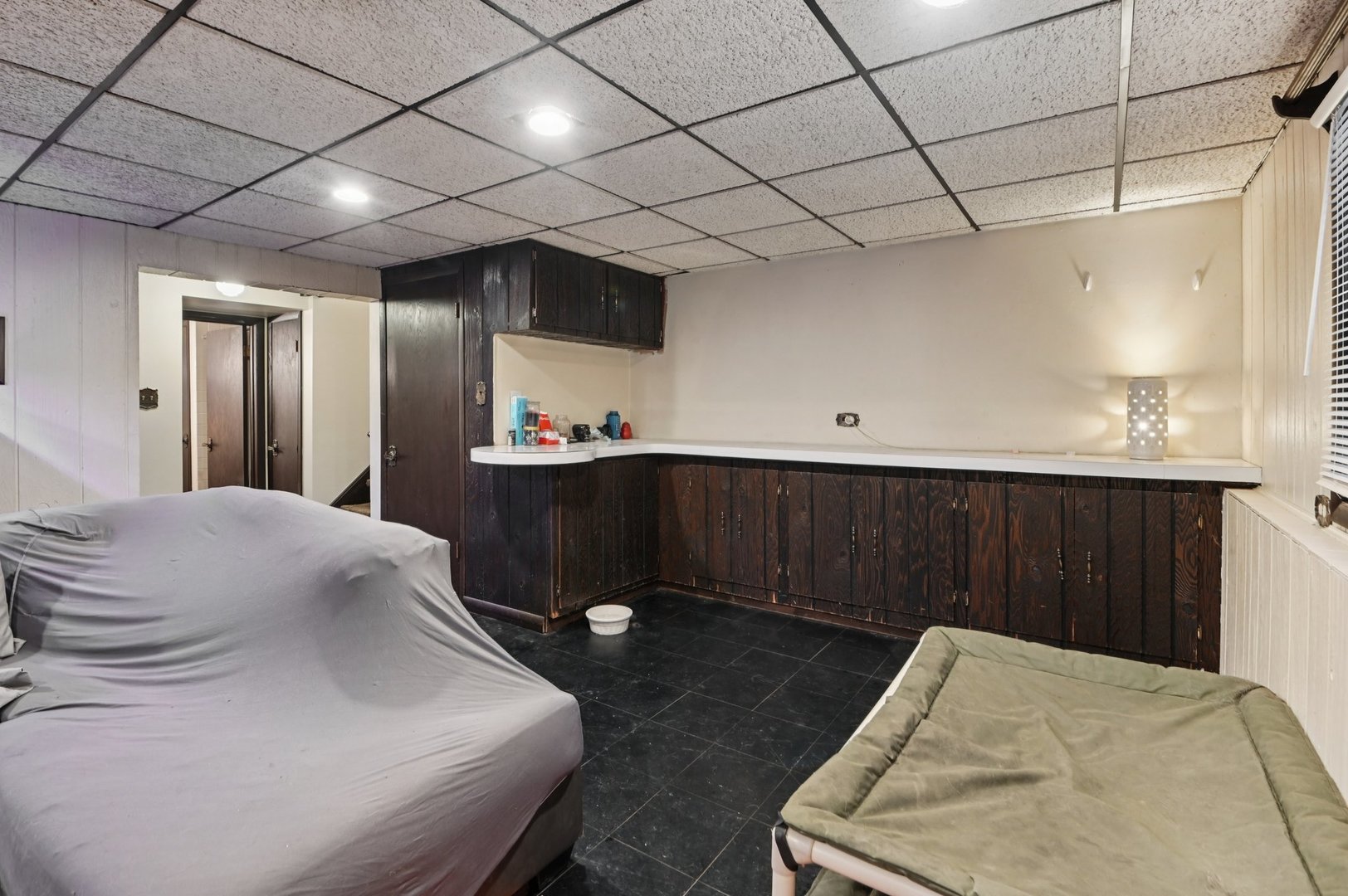 7605 Banks Street Justice, IL 60458 - Photo 28 of 47 a bathroom with a sink and mirror